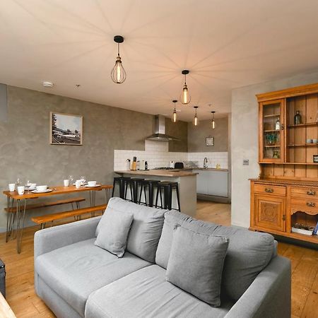 Penthousestays Nr Notting Hill - Luxury 2 Bedroom King Bed Apartment - Near Portobello Road 런던 외부 사진