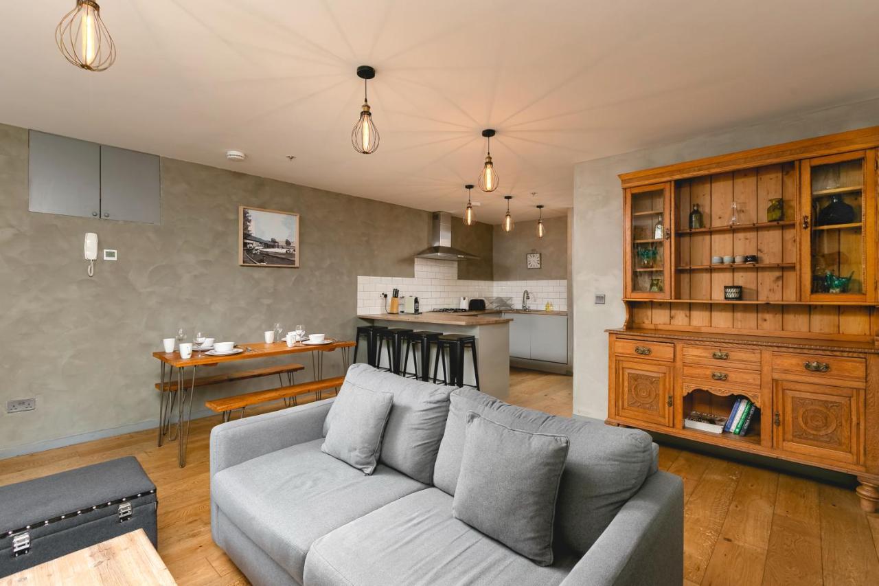 Penthousestays Nr Notting Hill - Luxury 2 Bedroom King Bed Apartment - Near Portobello Road 런던 외부 사진